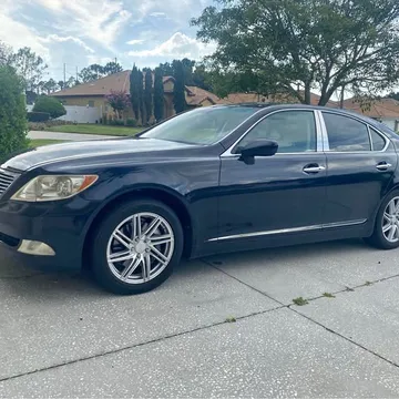 2007 Lexus LS 460 Sedan