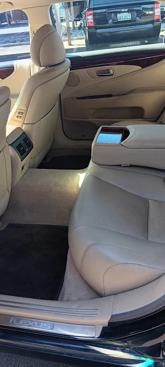 2007 Lexus LS 4th Gen - Image 5 of 7