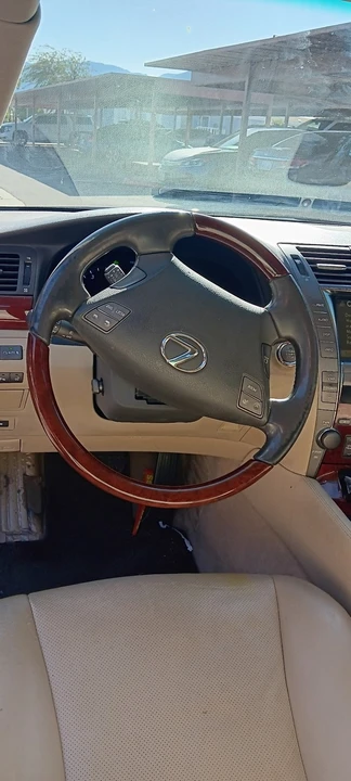 2007 Lexus LS 4th Gen - Image 7 of 7