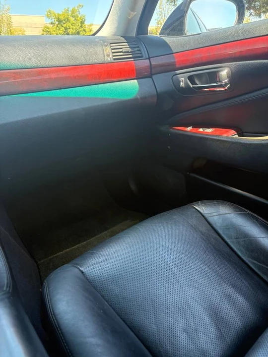 2007 Lexus LS 4th Gen - Image 12 of 13