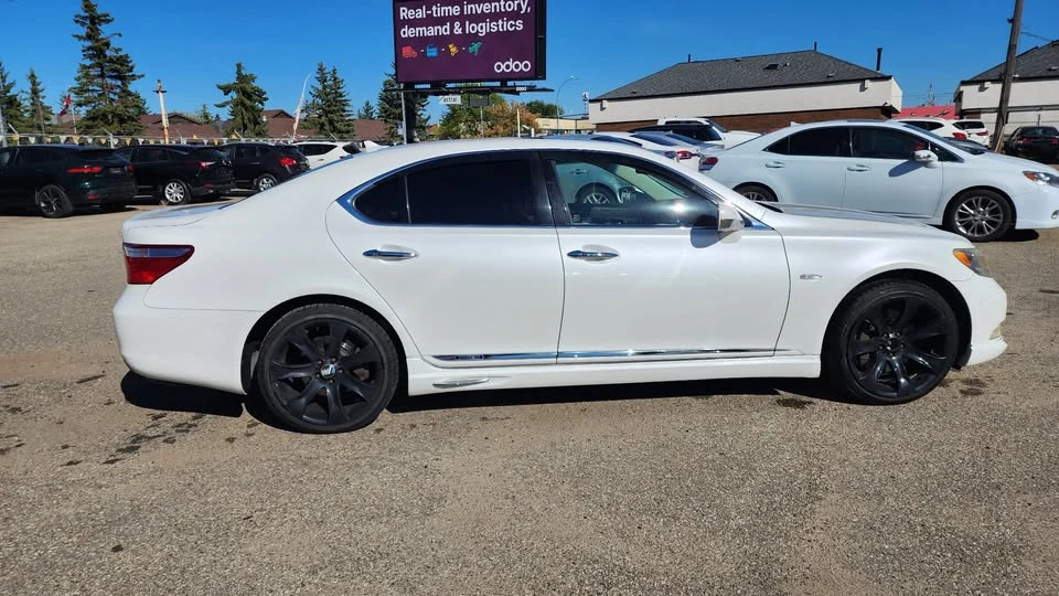 2007 Lexus LS 4th Gen - Image 8 of 13
