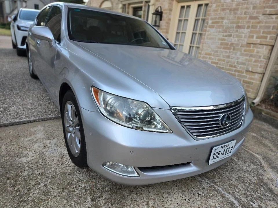 2007 Lexus LS 4th Gen - Image 3 of 18