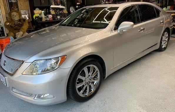 2007 Lexus LS 4th Gen - Image 2 of 21