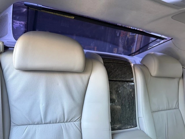2007 Lexus LS 4th Gen - Image 18 of 21