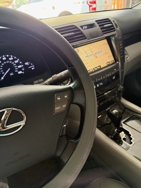 2007 Lexus LS 4th Gen - Image 5 of 21