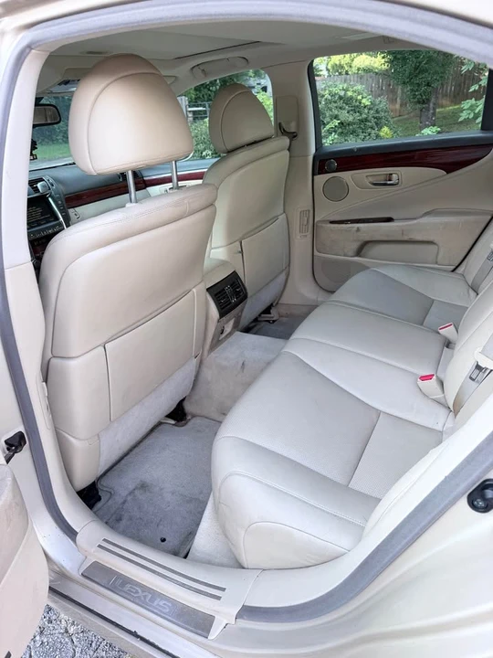 2007 Lexus LS 4th Gen - Image 6 of 14