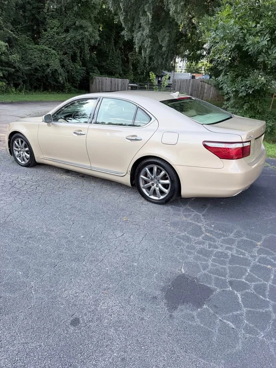 2007 Lexus LS 4th Gen - Image 4 of 14
