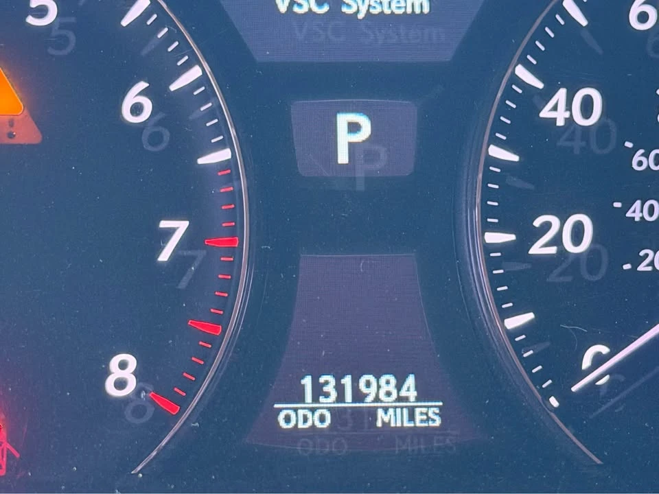 2007 Lexus LS 4th Gen - Image 5 of 9