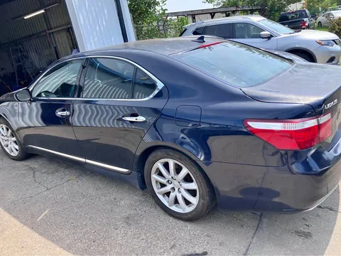 2007 Lexus LS 460 Crafted Line Sedan
