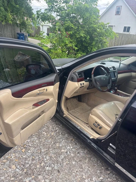 2007 Lexus LS 4th Gen - Image 8 of 13