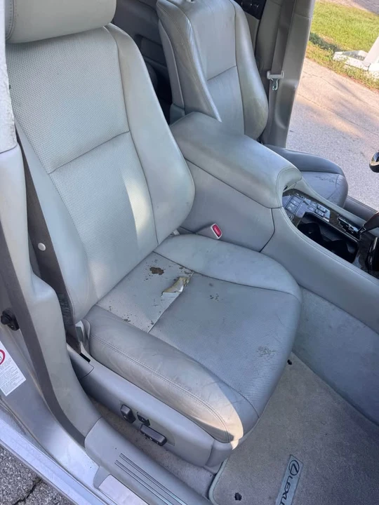 2007 Lexus LS 4th Gen - Image 11 of 19