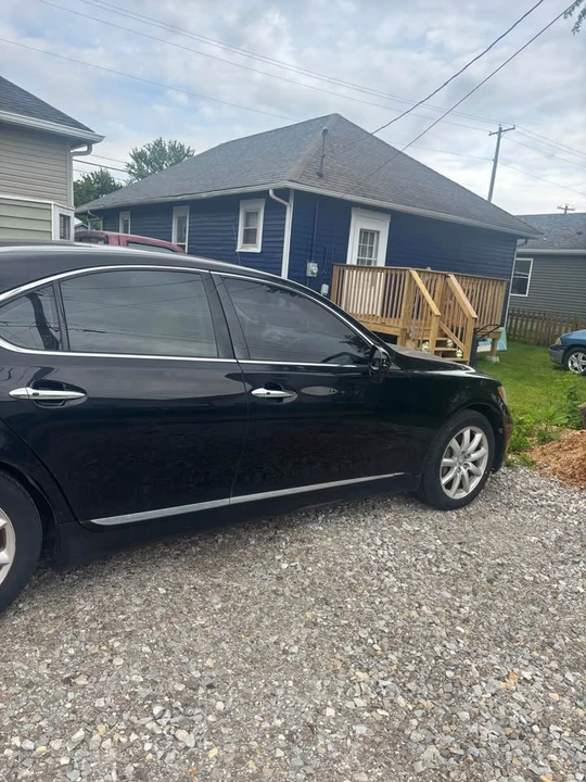 2007 Lexus LS 4th Gen - Image 3 of 13