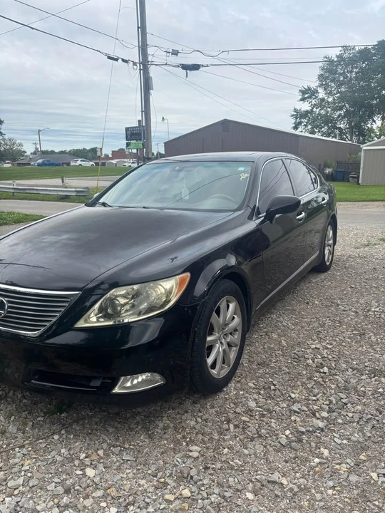 2007 Lexus LS 4th Gen - Image 2 of 13