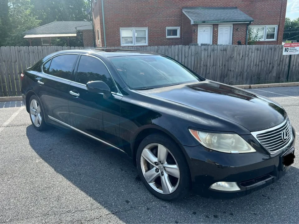 2007 Lexus LS 4th Gen - Image 2 of 10