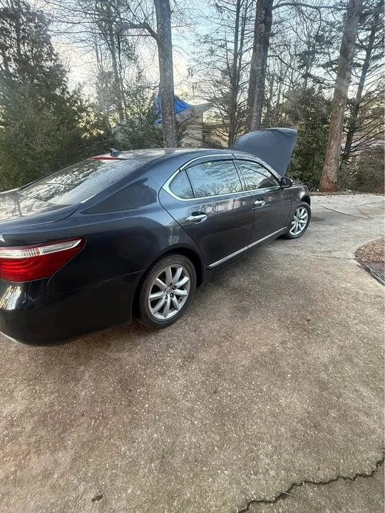 2007 Lexus LS 4th Gen - Image 2 of 11