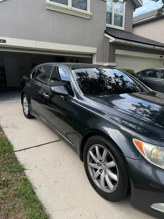2007 Lexus LS 4th Gen - Image 4 of 7