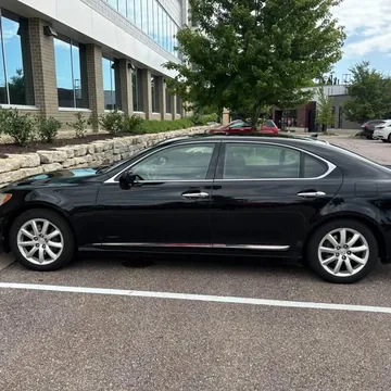 2007 Lexus LS 460 L Sedan