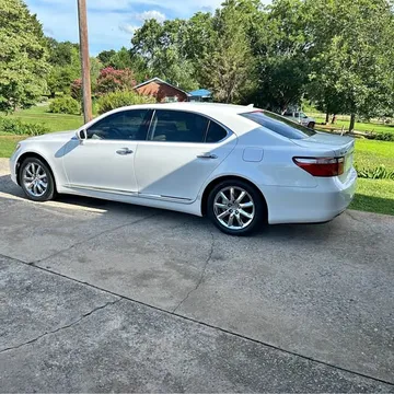 2007 Lexus LS 460 L Sedan 4D