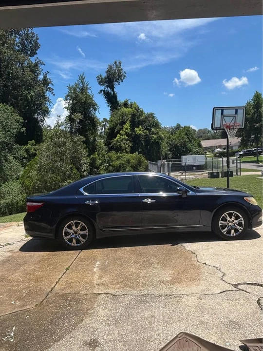 2007 Lexus LS 4th Gen - Image 2 of 11