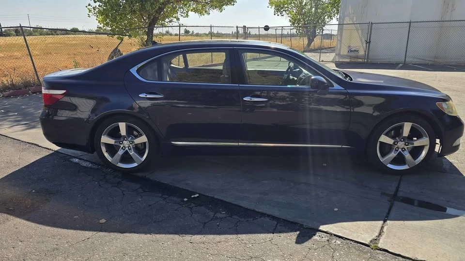 2007 Lexus LS 4th Gen - Image 6 of 16