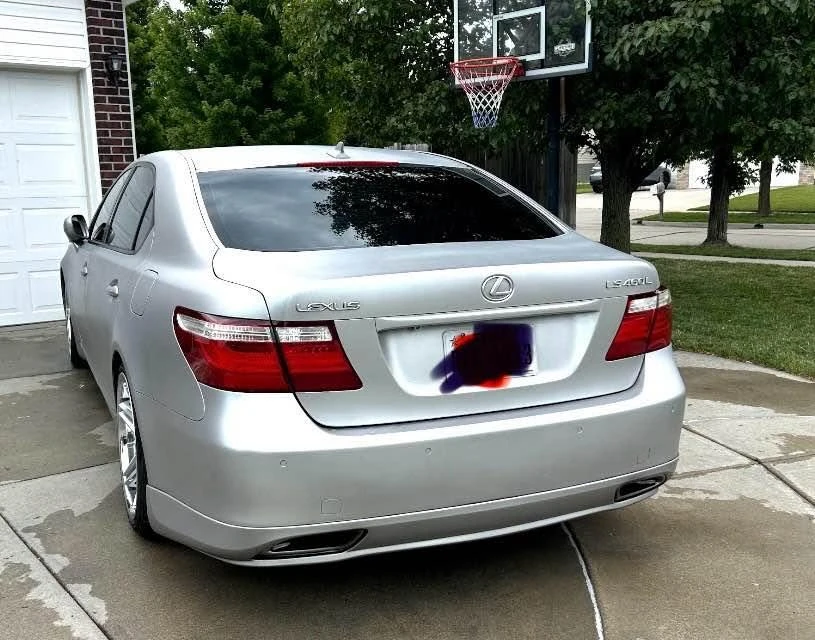 2007 Lexus LS 4th Gen - Image 3 of 10