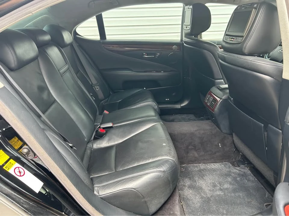 2007 Lexus LS 4th Gen - Image 7 of 10