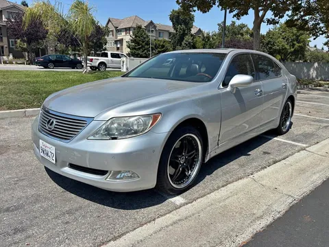 2007 Lexus LS 460 L Sedan 4D