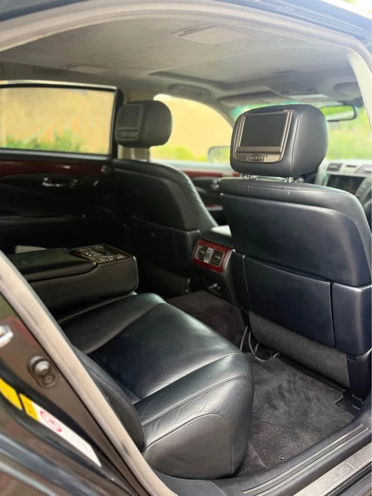 2007 Lexus LS 4th Gen - Image 6 of 16
