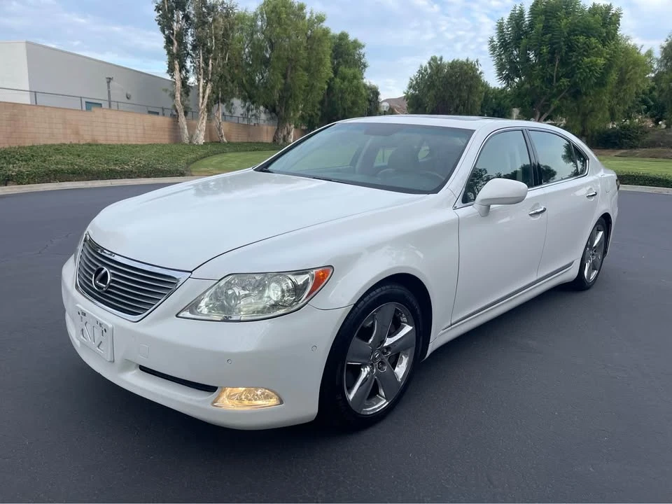 2007 Lexus LS 4th Gen - Image 5 of 18