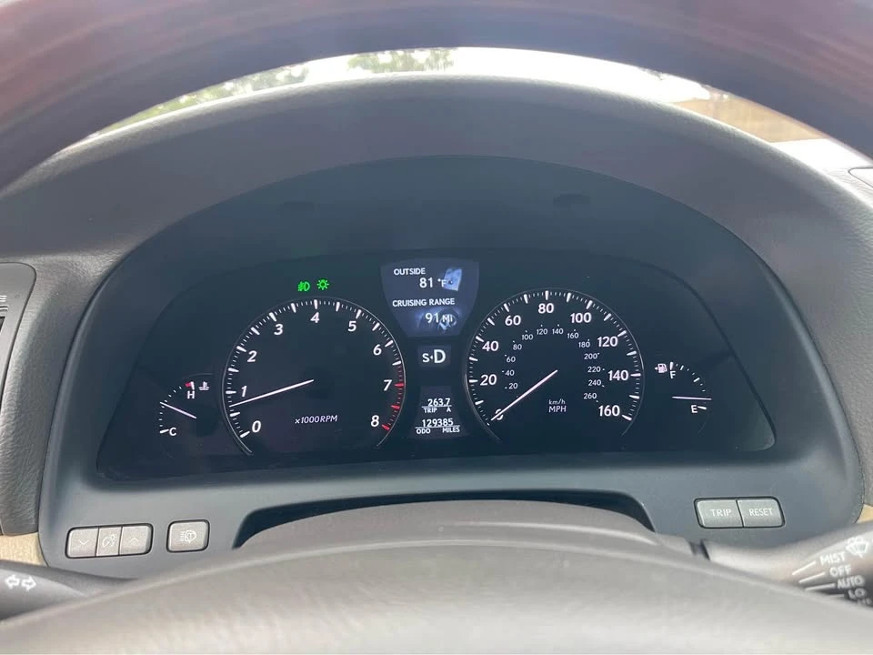 2007 Lexus LS 4th Gen - Image 18 of 18