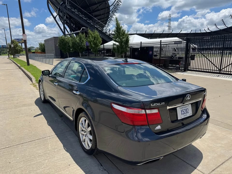 2007 Lexus LS 4th Gen - Image 6 of 20