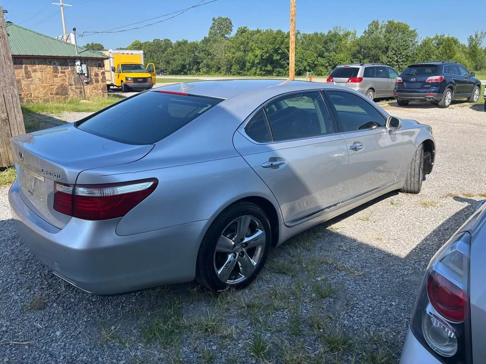 2007 Lexus LS 4th Gen - Image 4 of 9