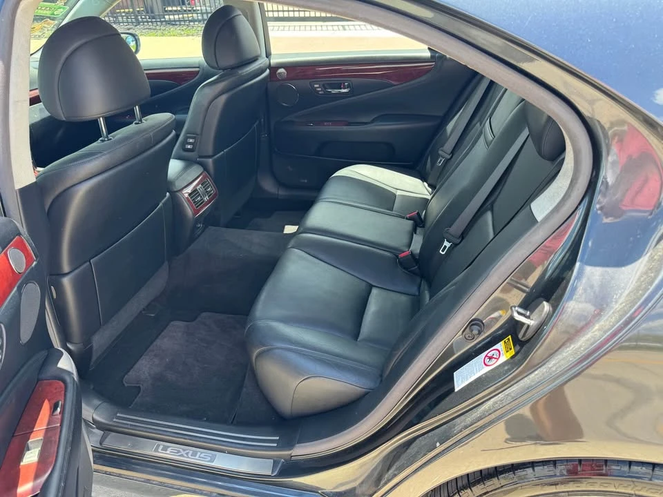 2007 Lexus LS 4th Gen - Image 7 of 20