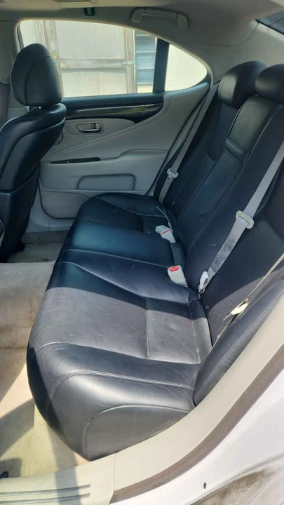2007 Lexus LS 4th Gen - Image 2 of 9