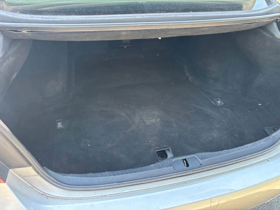 2007 Lexus LS 4th Gen - Image 17 of 20