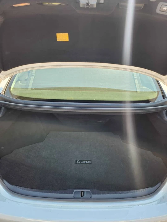 2007 Lexus LS 4th Gen - Image 13 of 14