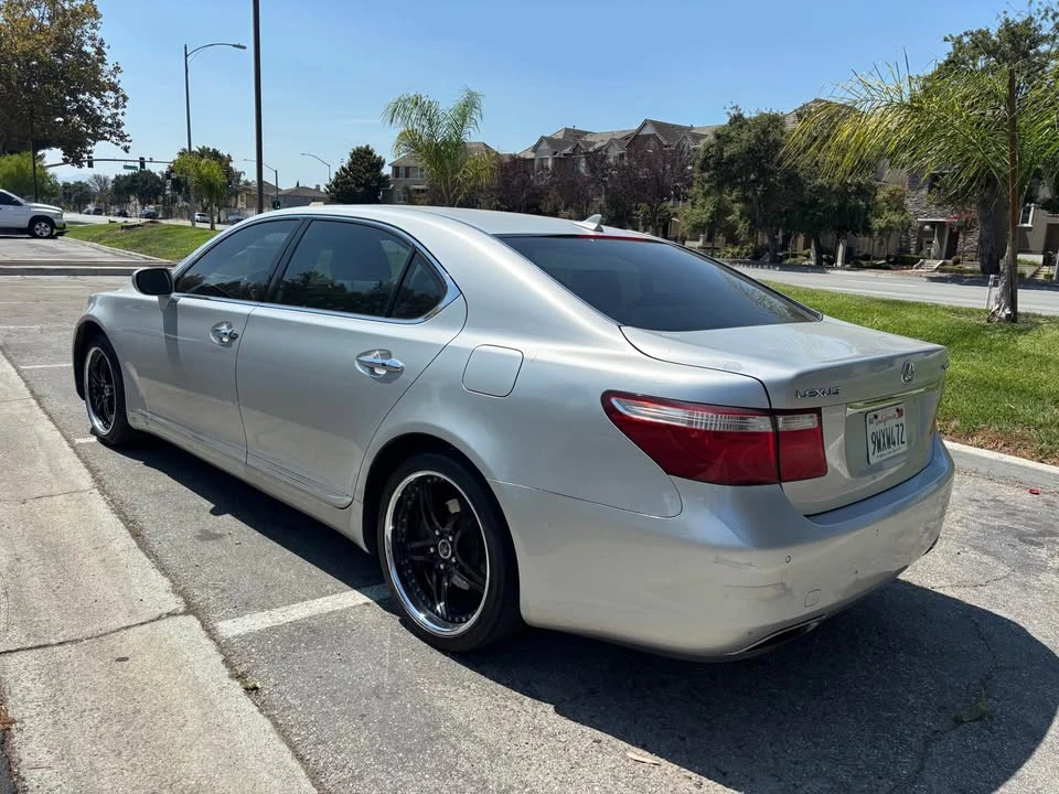 2007 Lexus LS 4th Gen - Image 3 of 20