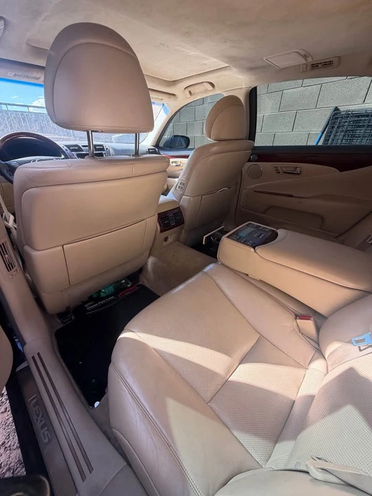 2007 Lexus LS 4th Gen - Image 8 of 13