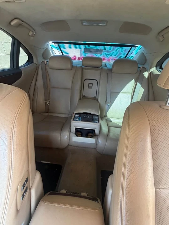 2007 Lexus LS 4th Gen - Image 5 of 13