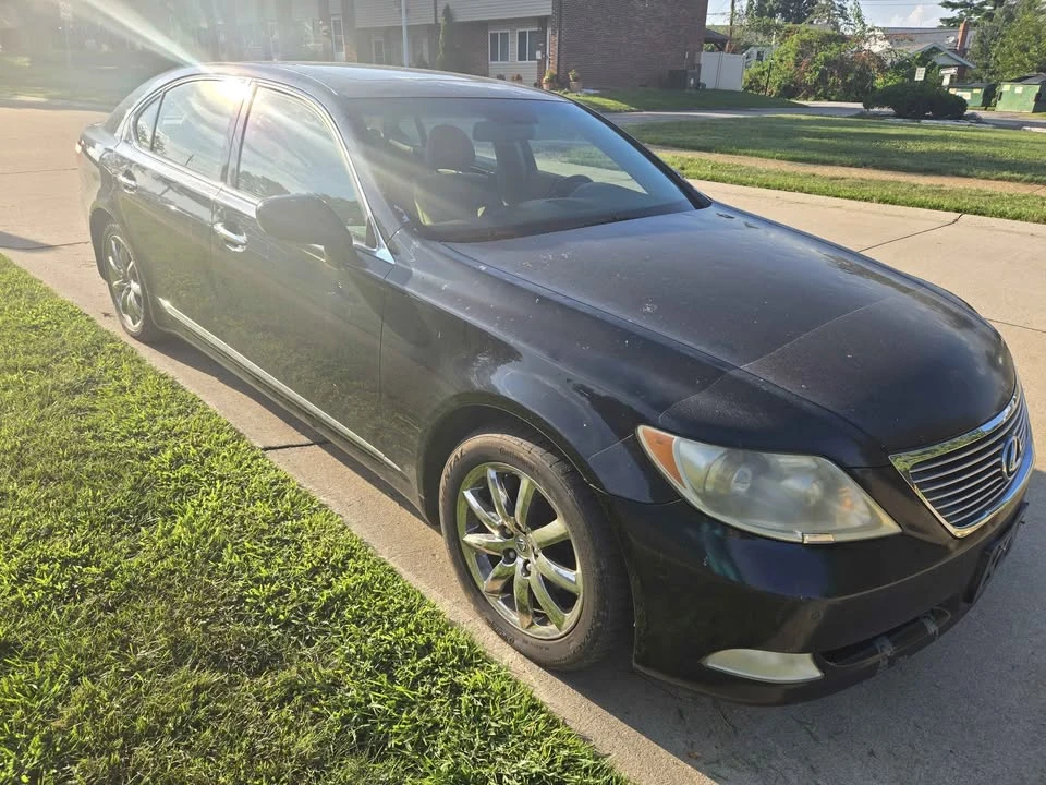 2007 Lexus LS 4th Gen - Image 3 of 10