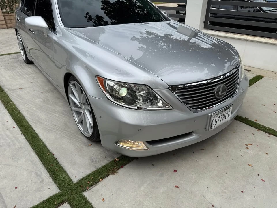 2007 Lexus LS 4th Gen - Image 3 of 20