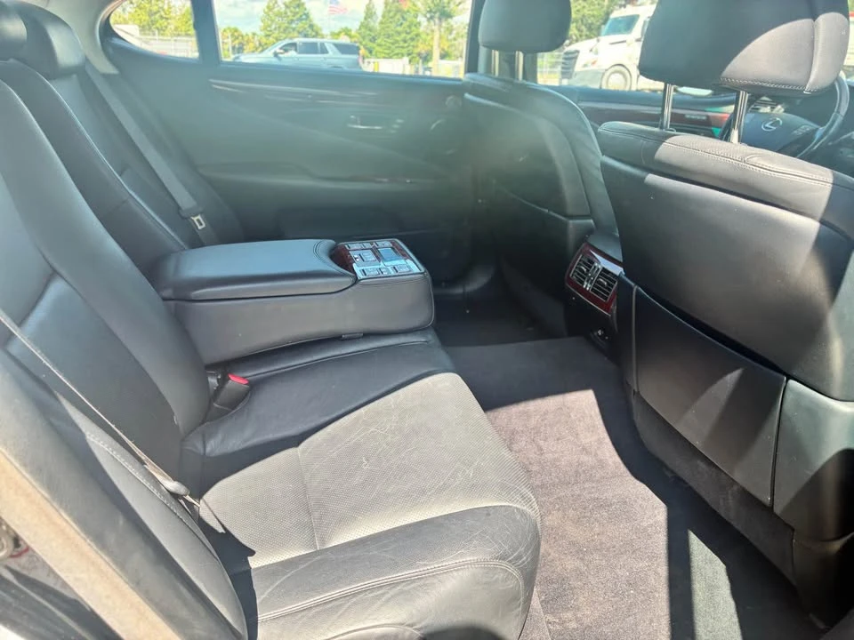 2007 Lexus LS 4th Gen - Image 8 of 10