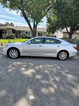 2007 Lexus LS 460 L Sedan 4D