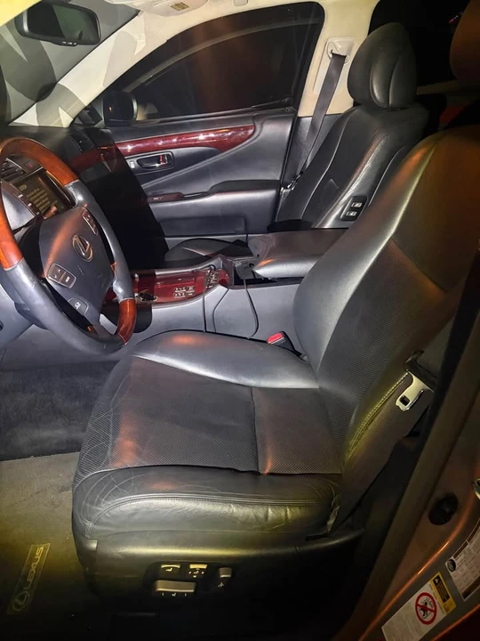 2007 Lexus LS 4th Gen - Image 3 of 3