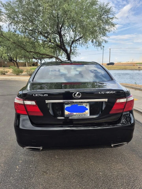 2007 Lexus LS 4th Gen - Image 3 of 15