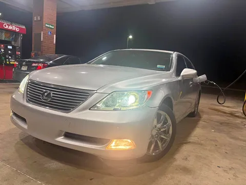 2007 Lexus LS 460 L Sedan 4D