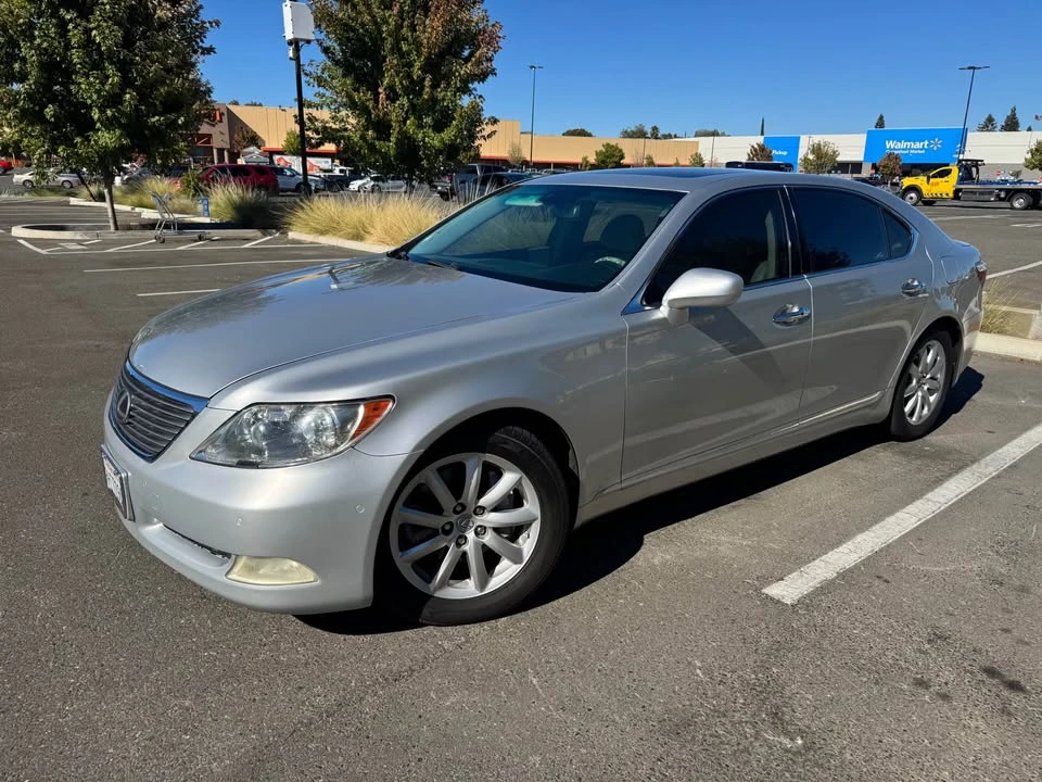 2007 Lexus LS 4th Gen - Image 7 of 20