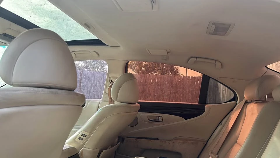 2007 Lexus LS 4th Gen - Image 8 of 9