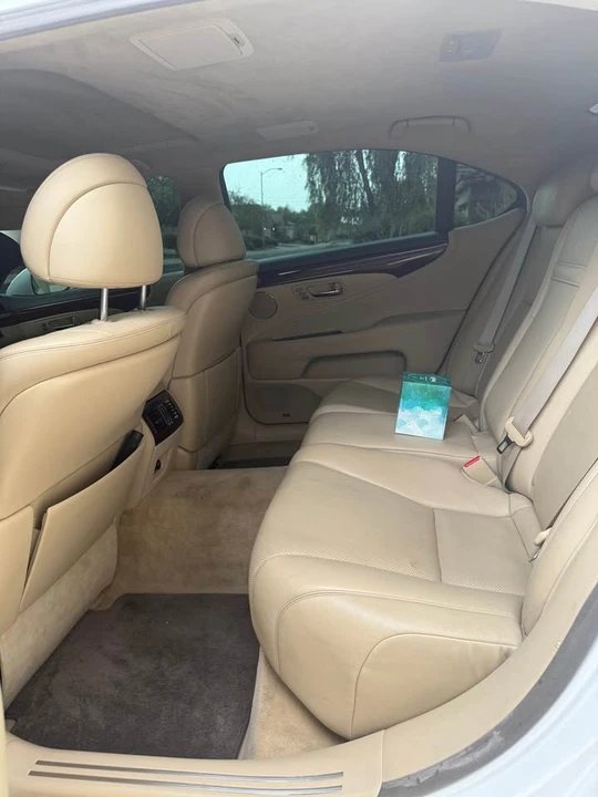2007 Lexus LS 4th Gen - Image 8 of 10