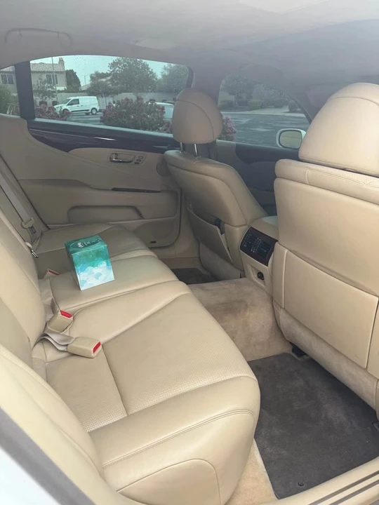 2007 Lexus LS 4th Gen - Image 7 of 10